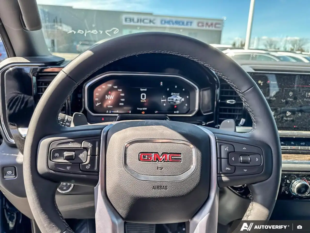 GMC Sierra 1500 fotografie GMC Sierra 1500