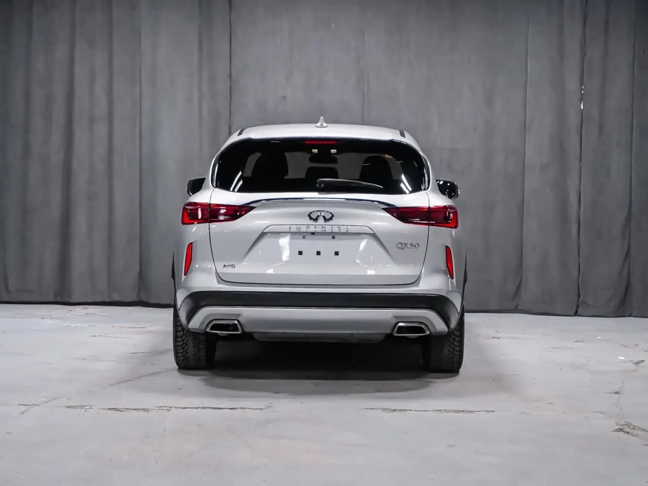 Infiniti QX50 снимка Infiniti QX50