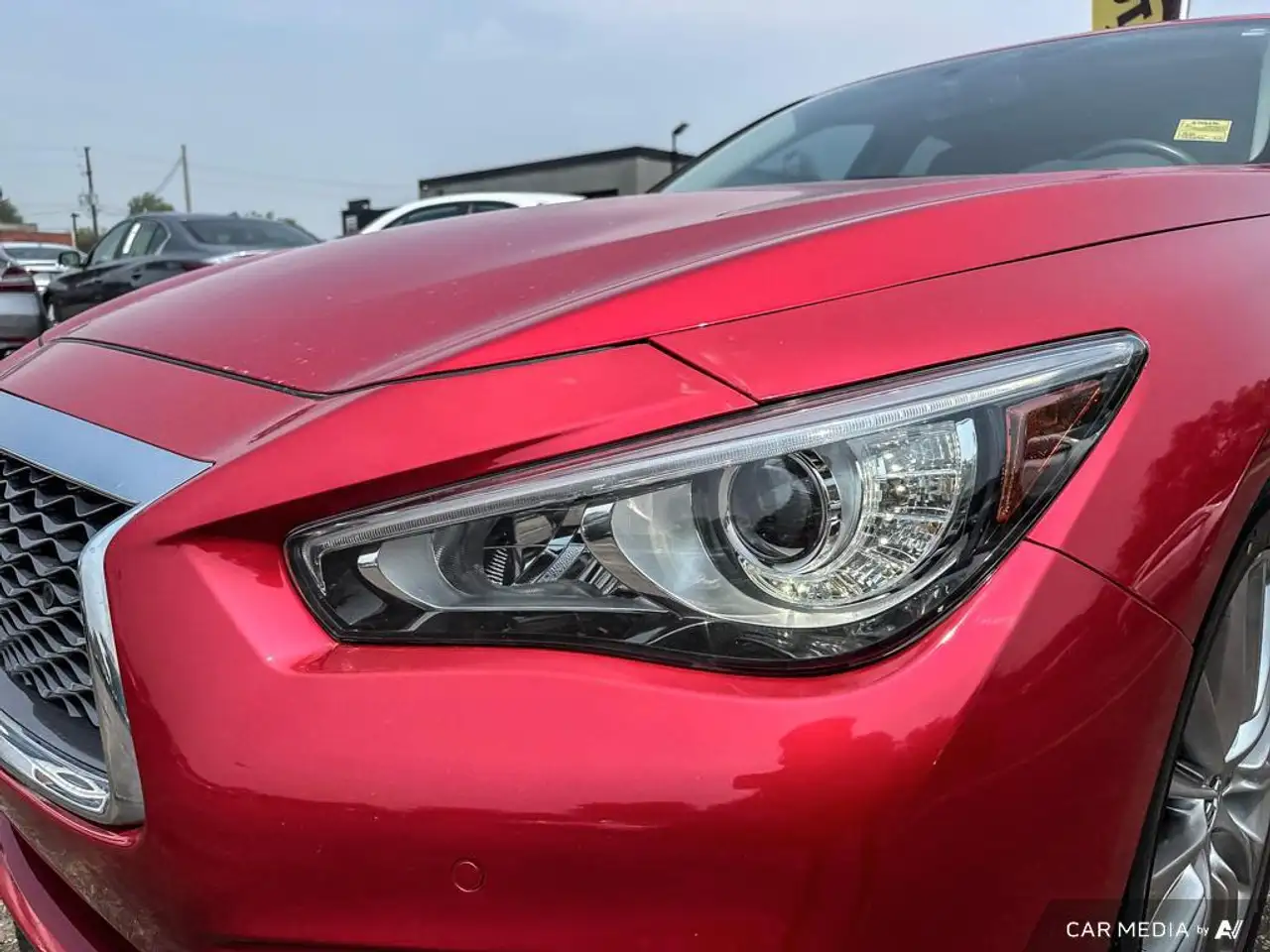 Infiniti Q50 снимка Infiniti Q50