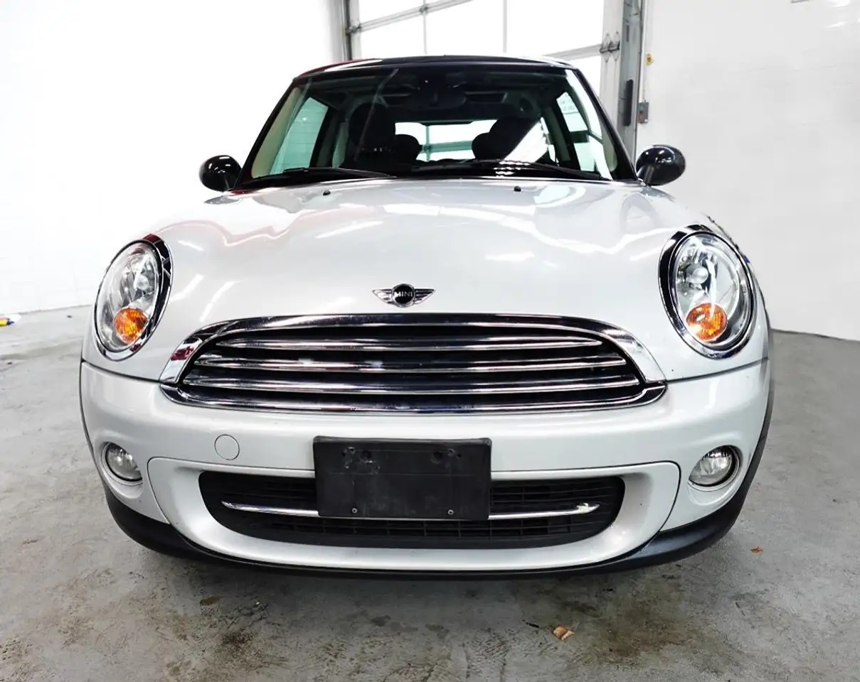 MINI 3 Door photo MINI 3 Door
