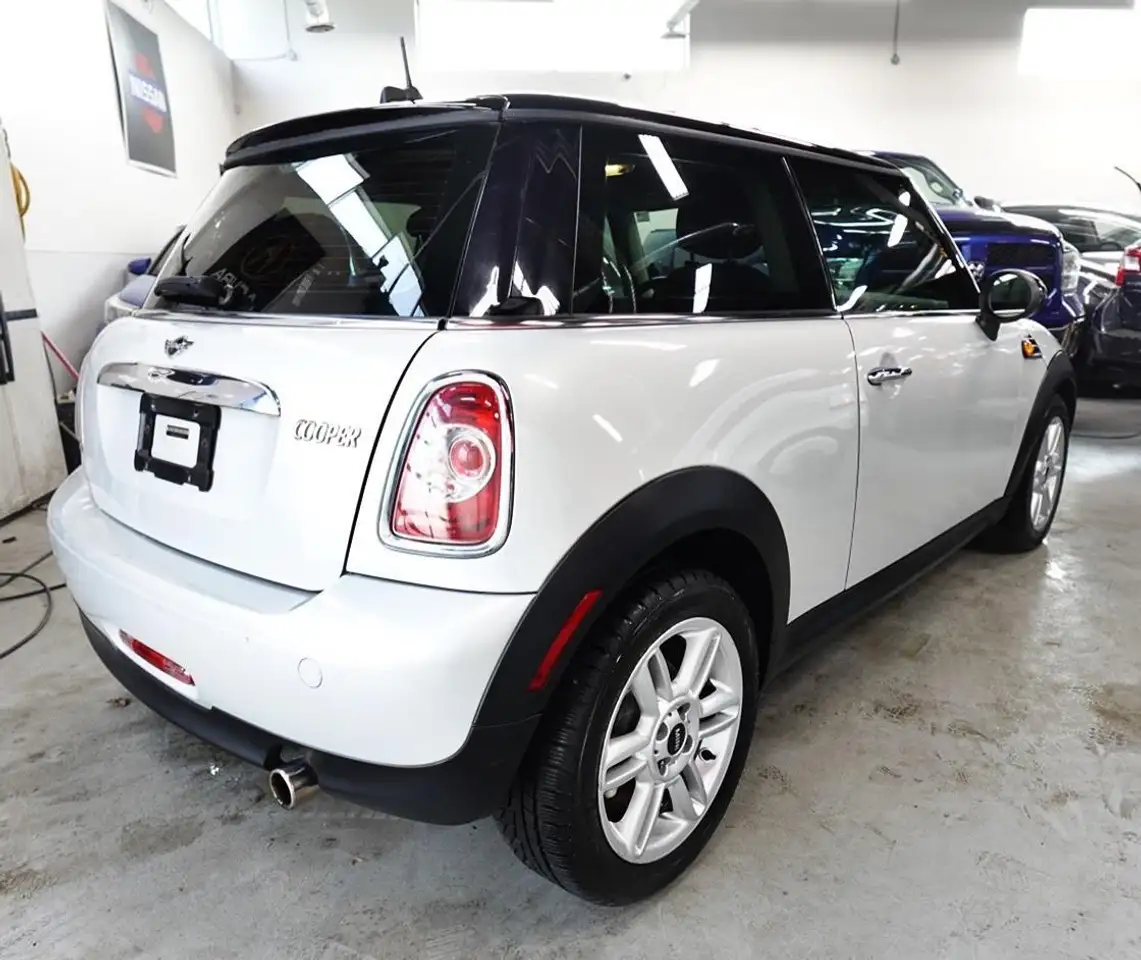 MINI 3 Door photo MINI 3 Door