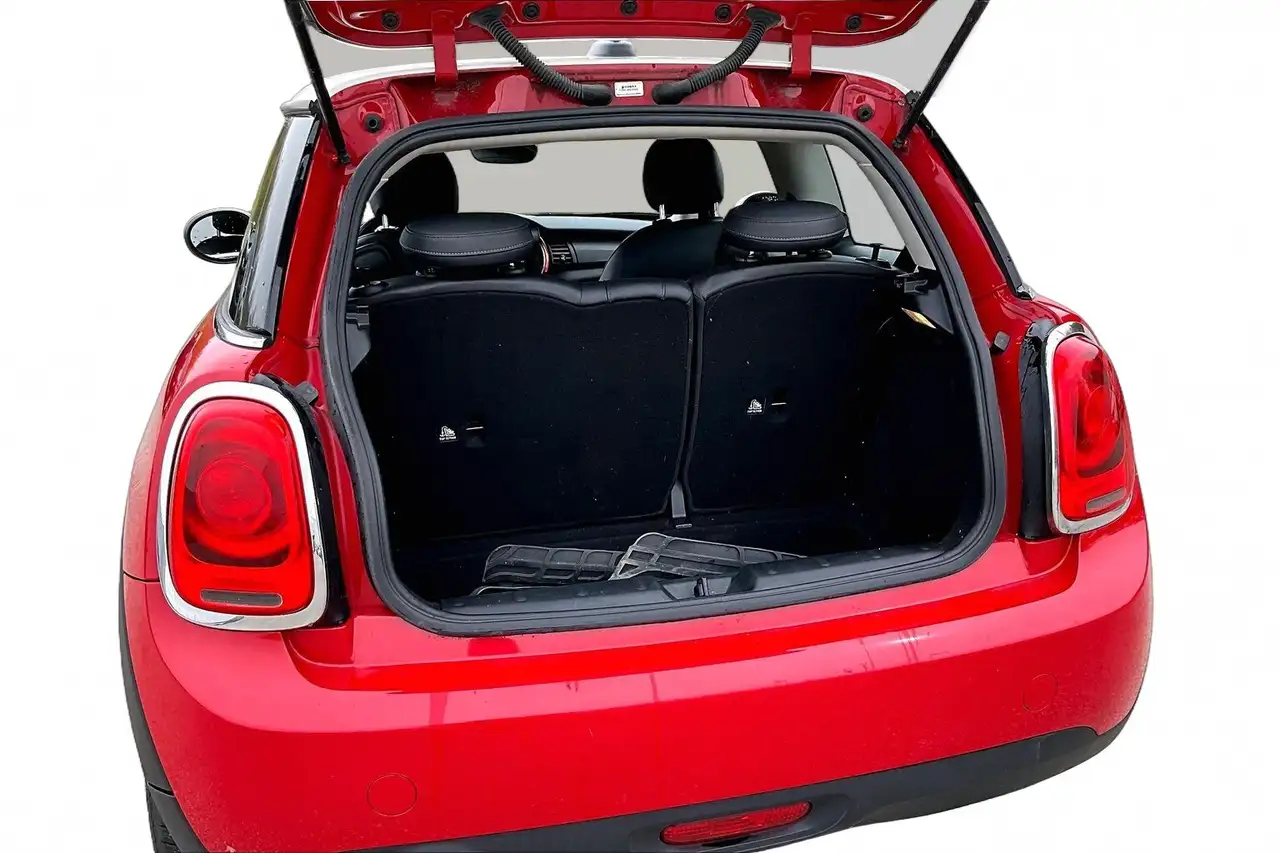 MINI 3 Door снимка MINI 3 Door