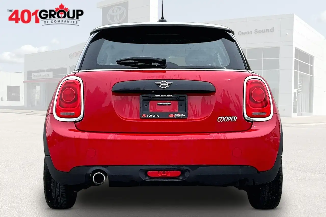 MINI 3 Door снимка MINI 3 Door