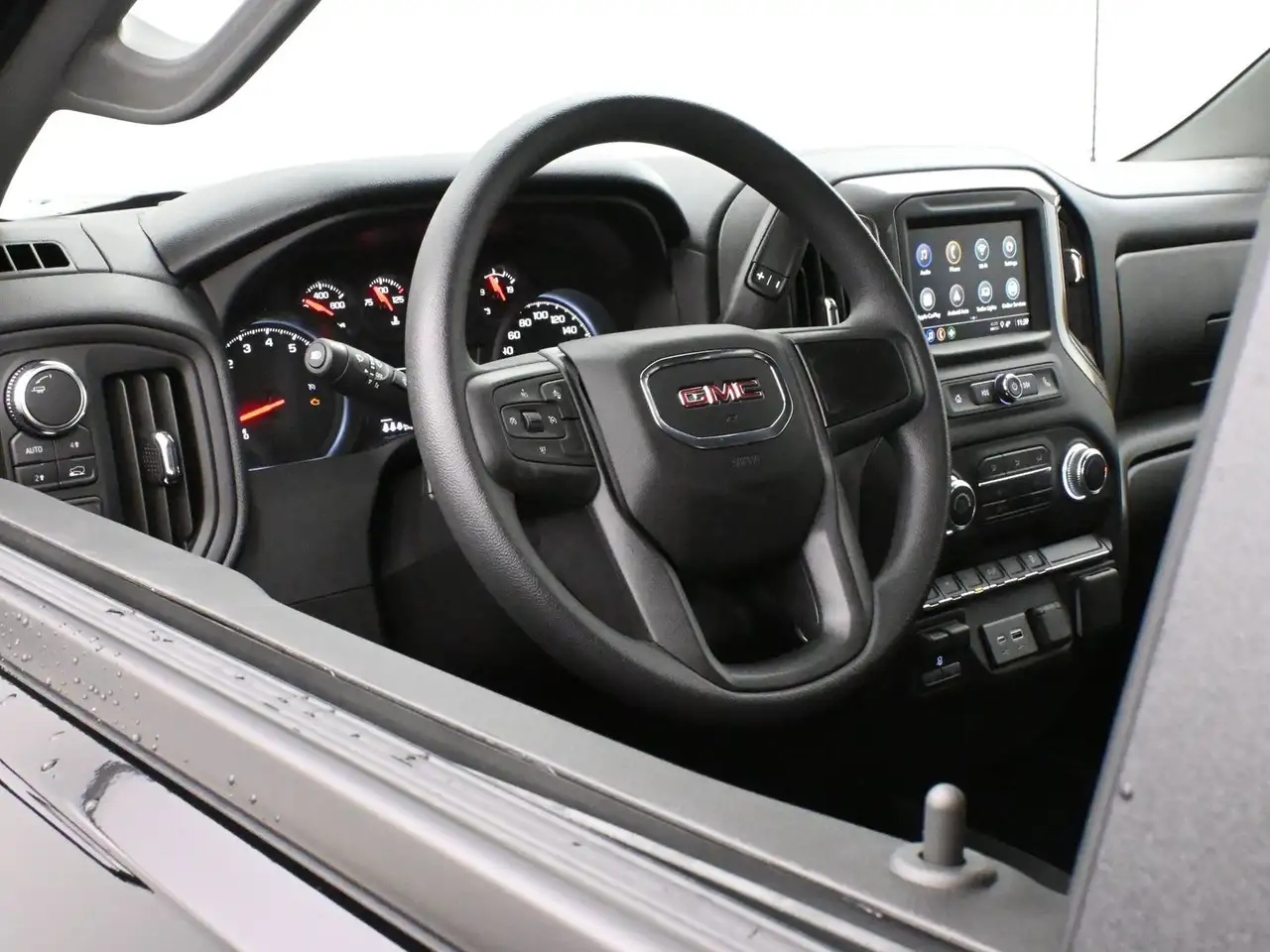 GMC Sierra 1500 снимка GMC Sierra 1500