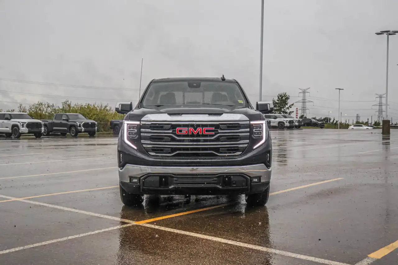 GMC Sierra 1500 снимка GMC Sierra 1500