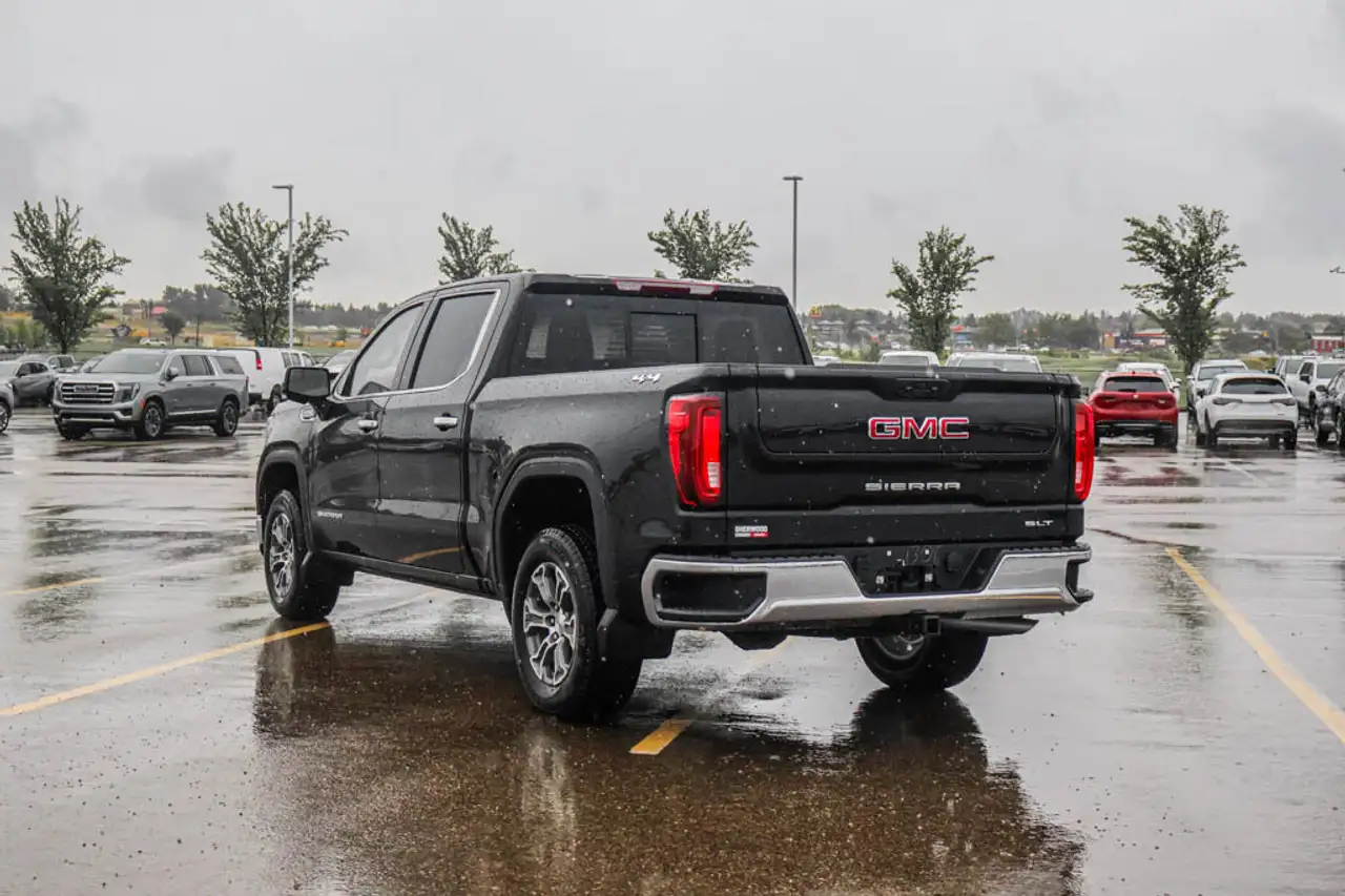 GMC Sierra 1500 снимка GMC Sierra 1500