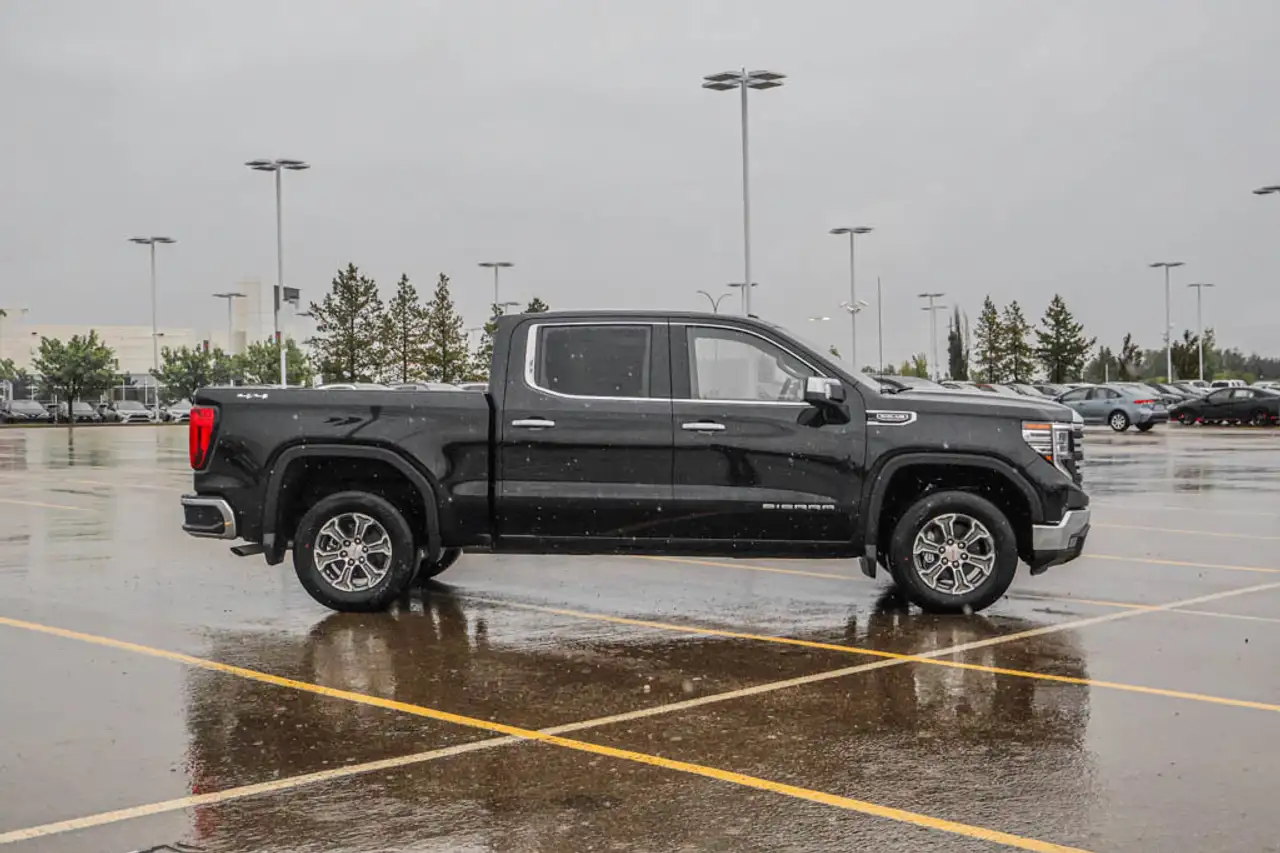 GMC Sierra 1500 снимка GMC Sierra 1500