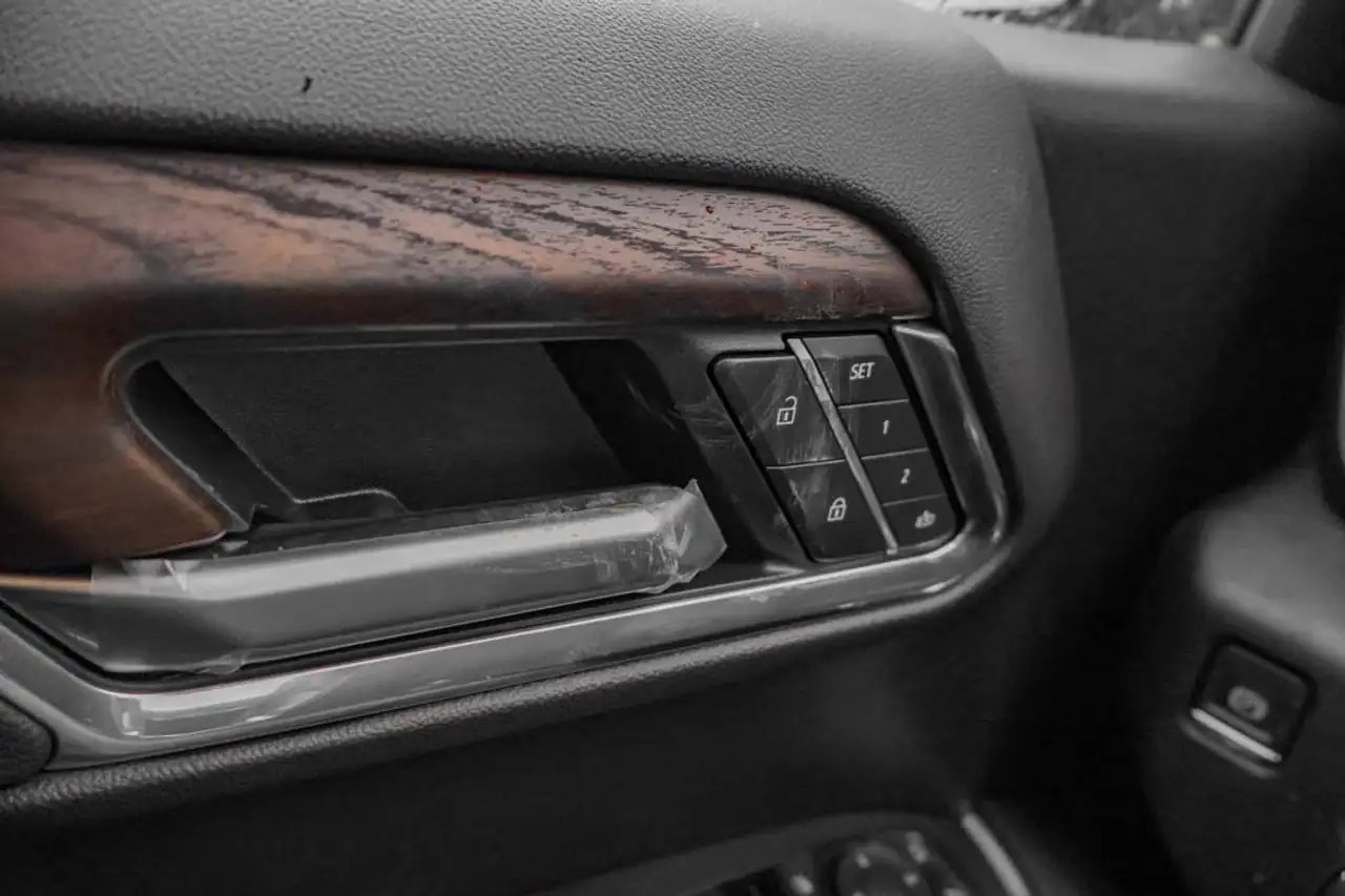 GMC Sierra 1500 снимка GMC Sierra 1500