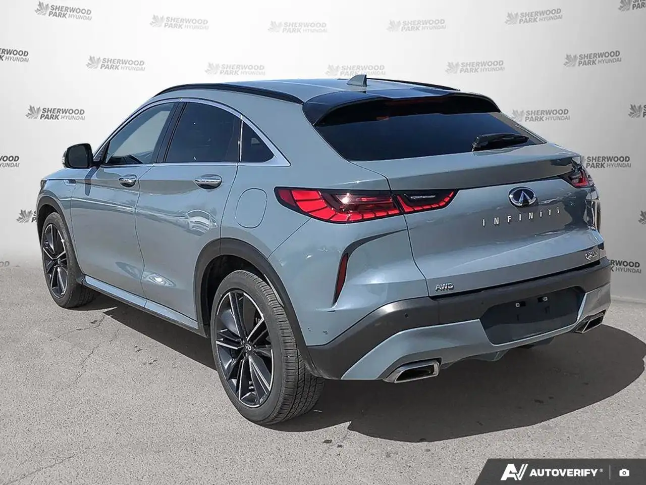 Infiniti QX55 снимка Infiniti QX55