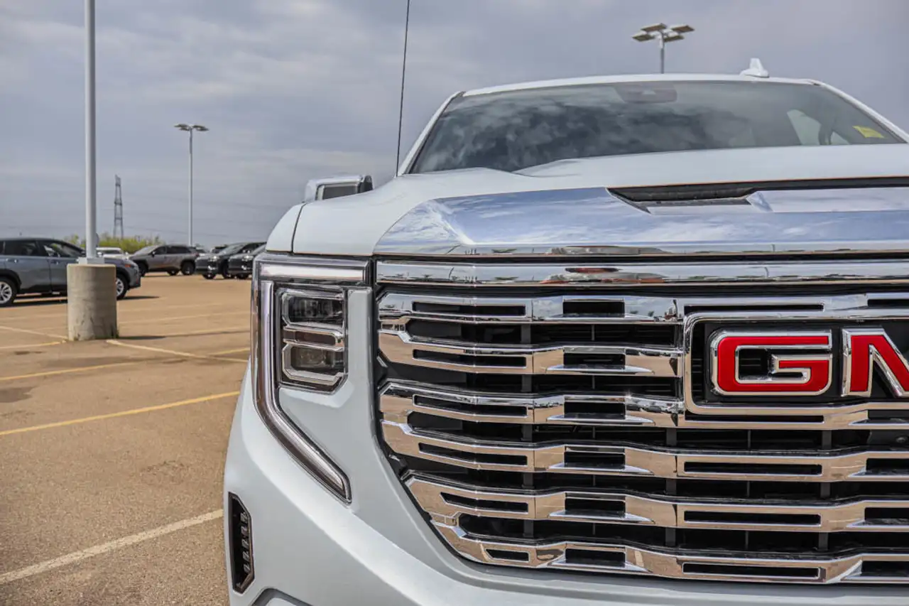 GMC Sierra 1500 fotografie GMC Sierra 1500