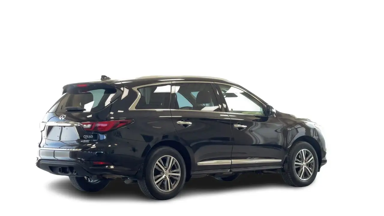 Infiniti QX60 снимка Infiniti QX60