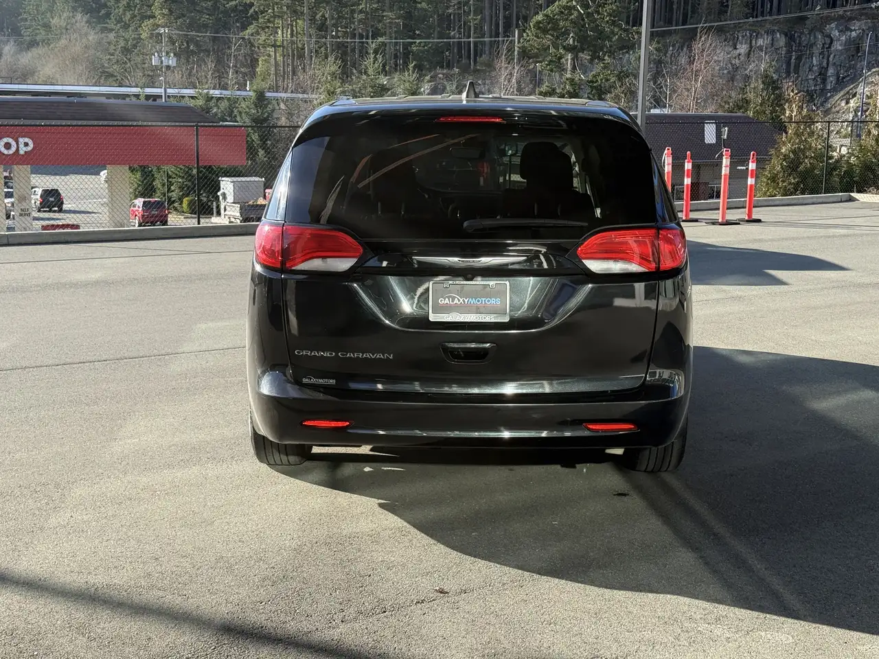 Chrysler Grand Caravan снимка Chrysler Grand Caravan