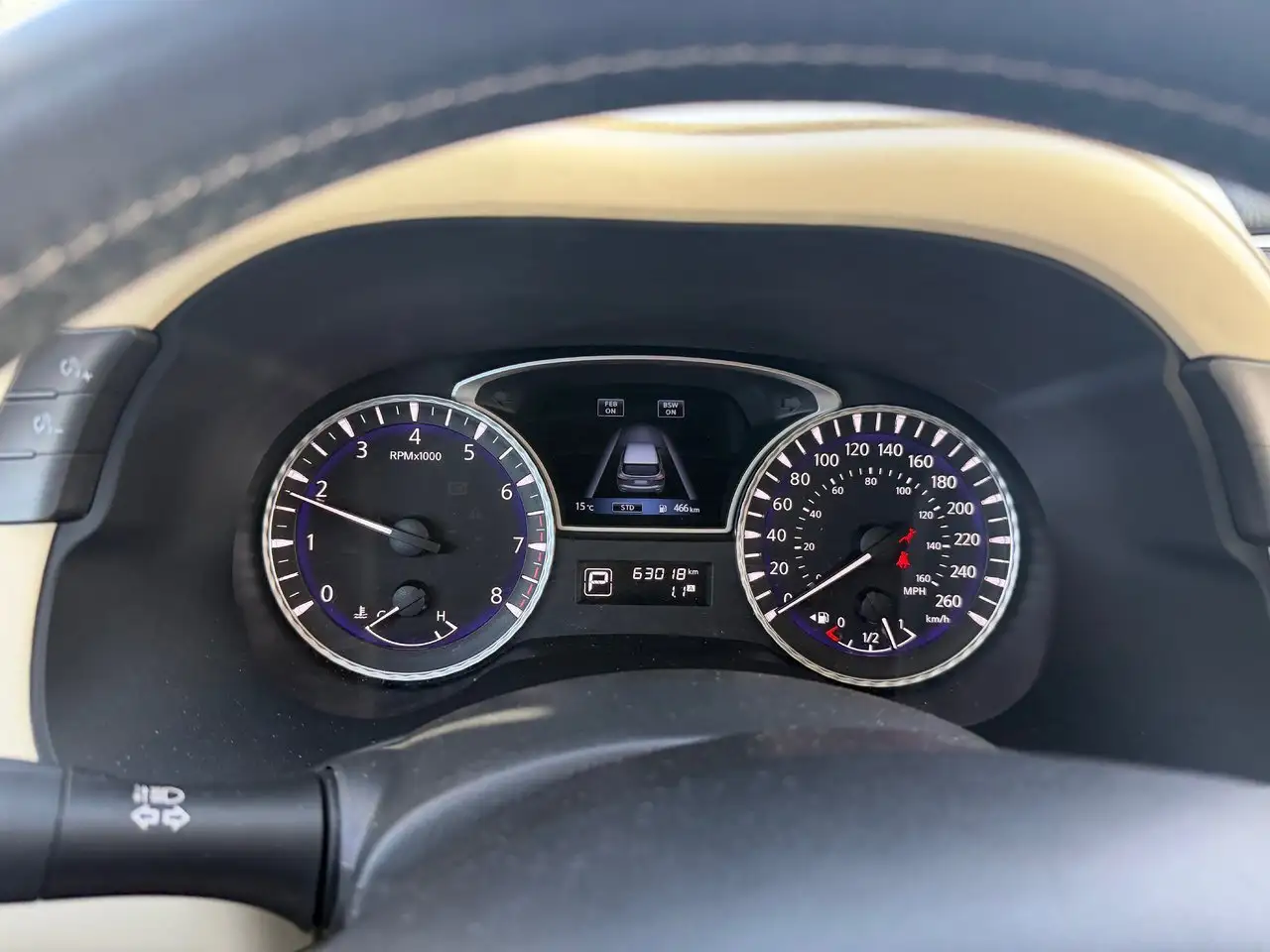 Infiniti QX60 снимка Infiniti QX60