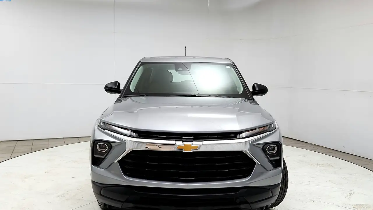 Chevrolet Trailblazer photo Chevrolet Trailblazer