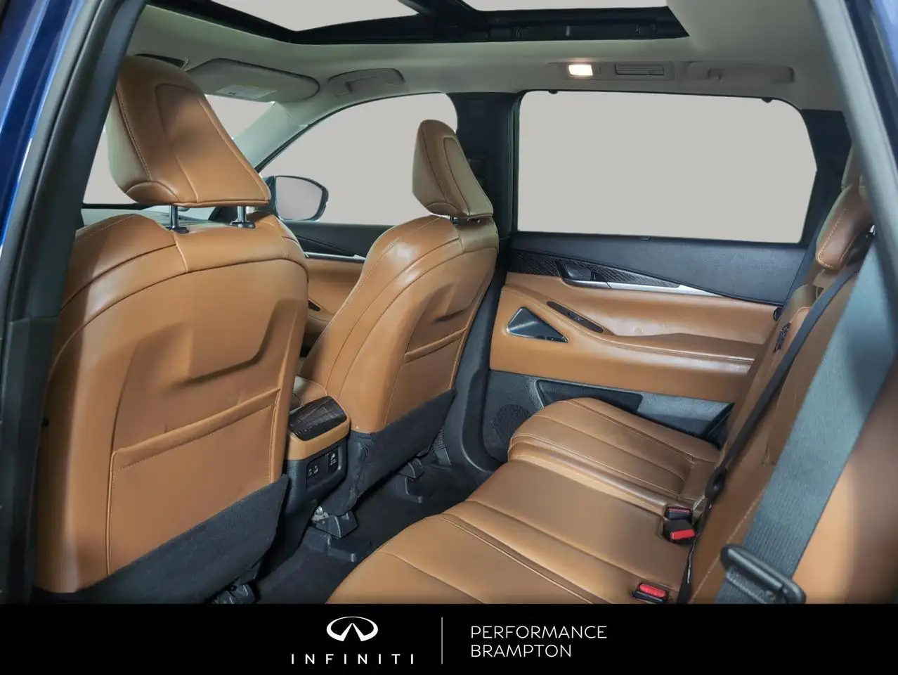 Infiniti QX60 снимка Infiniti QX60