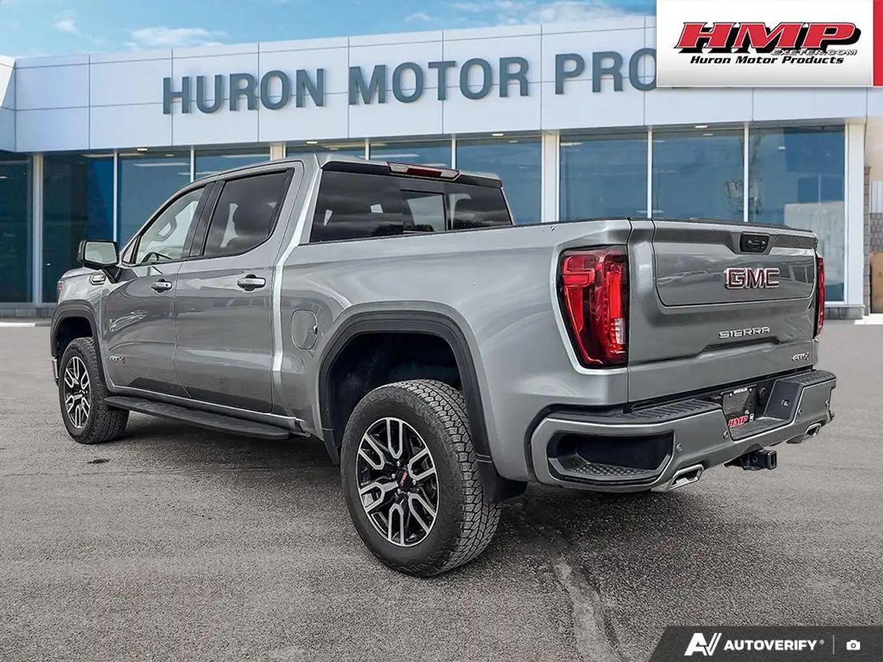 GMC Sierra 1500 снимка GMC Sierra 1500