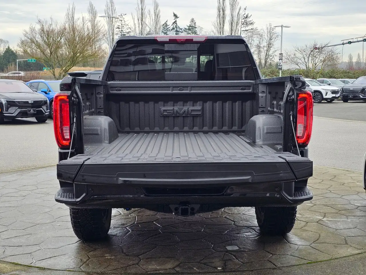 GMC Sierra 1500 снимка GMC Sierra 1500