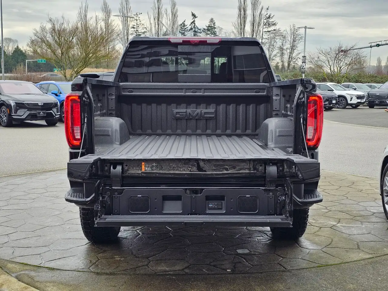 GMC Sierra 1500 снимка GMC Sierra 1500