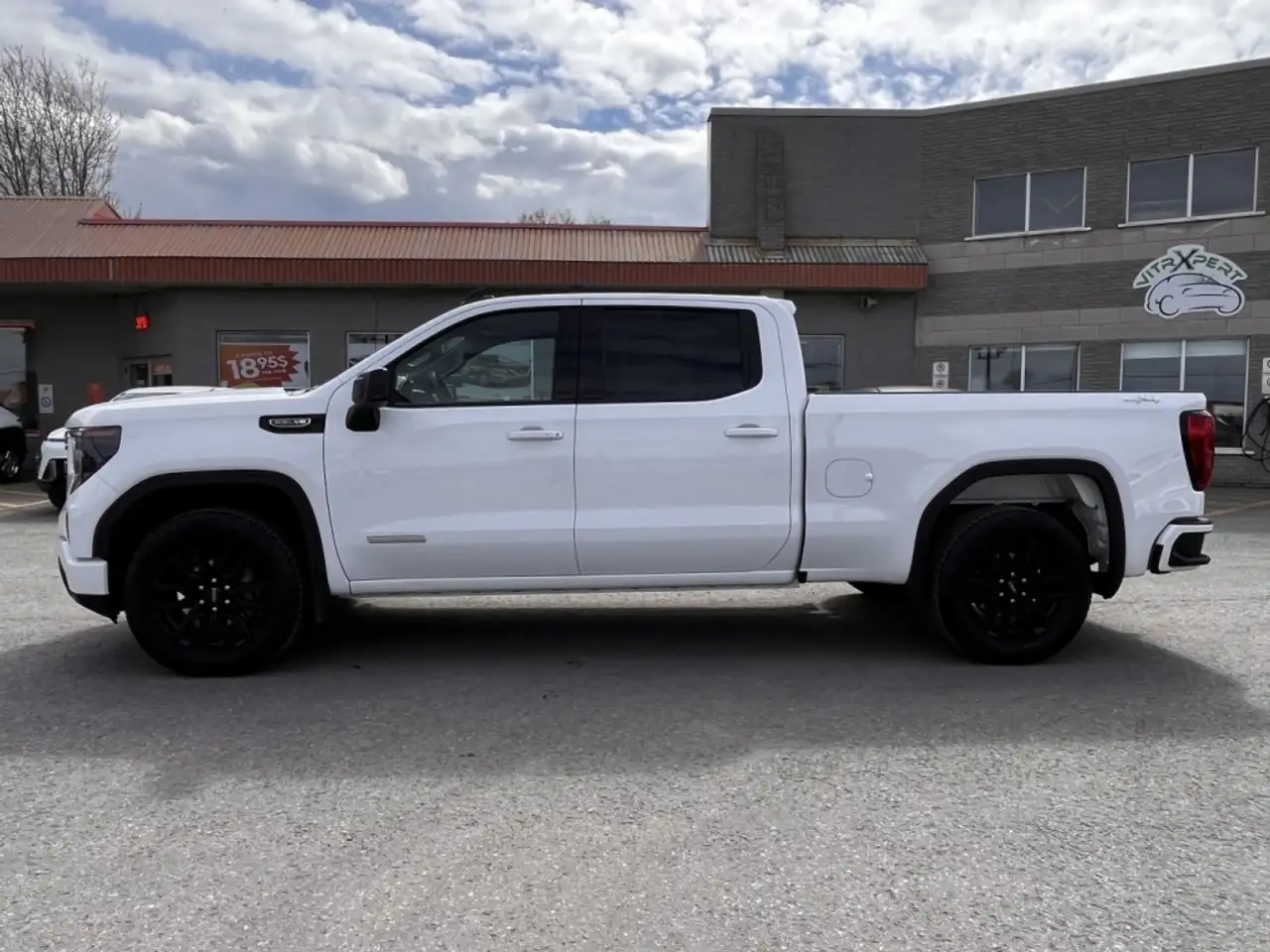GMC Sierra 1500 снимка GMC Sierra 1500