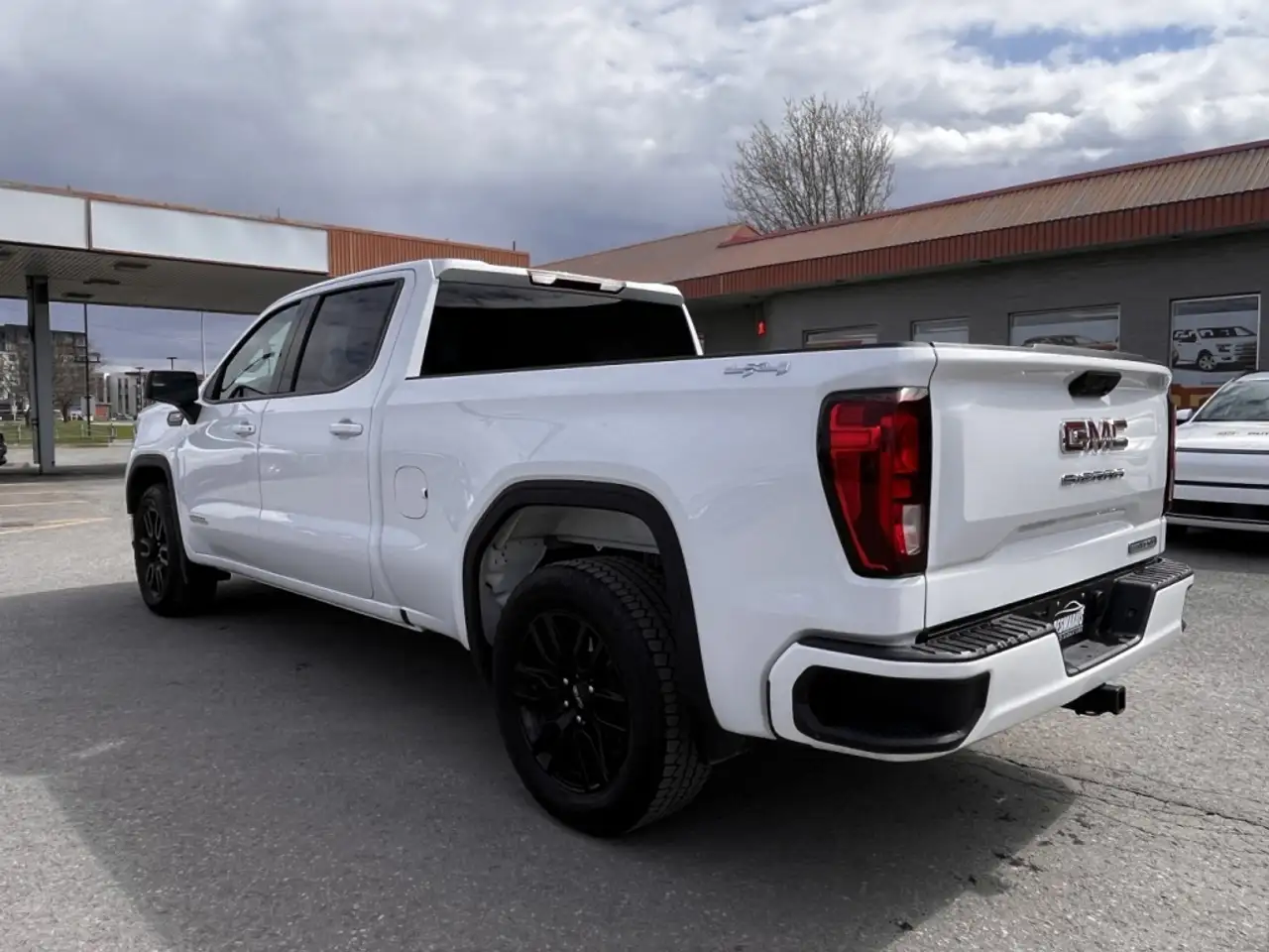 GMC Sierra 1500 снимка GMC Sierra 1500