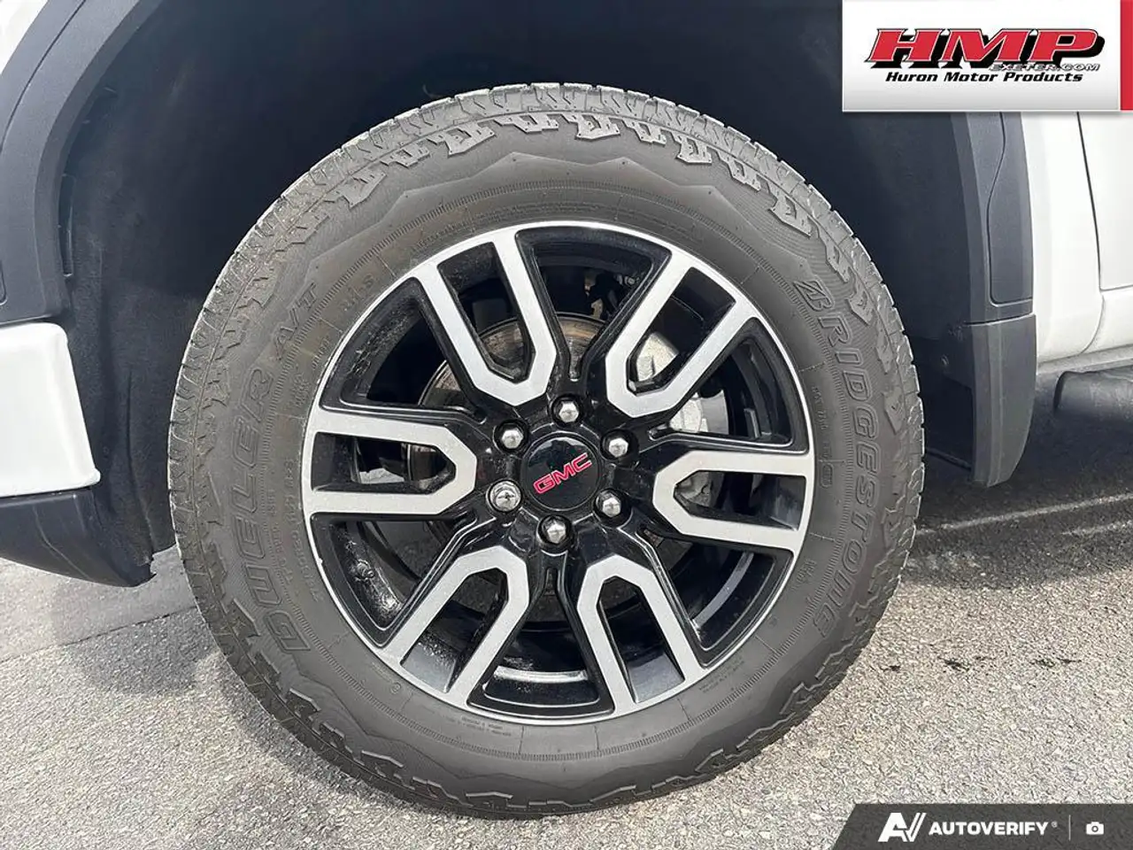 GMC Sierra 1500 photo GMC Sierra 1500