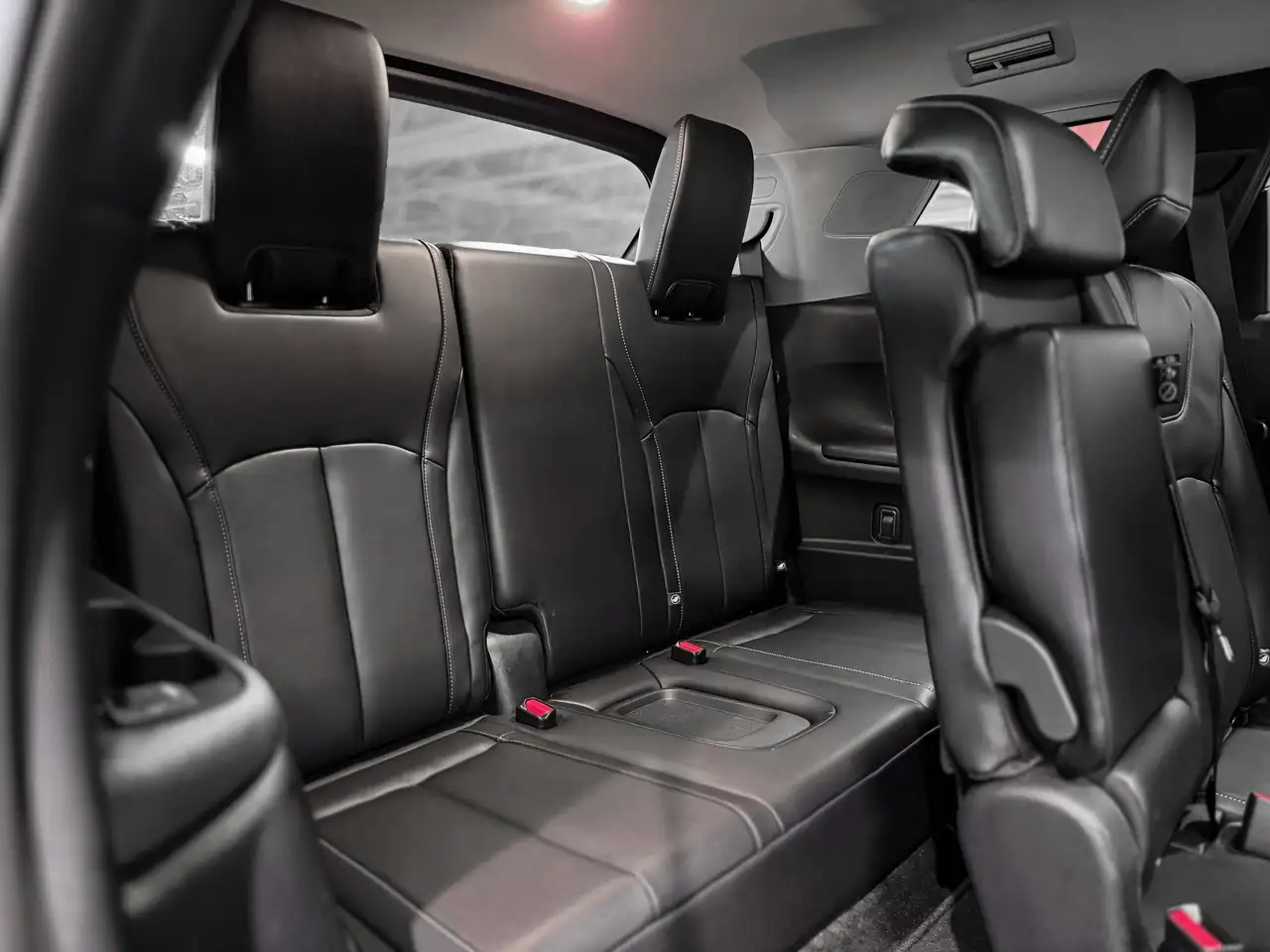 Infiniti QX60 снимка Infiniti QX60