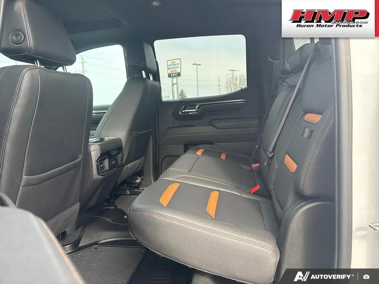 GMC Sierra 1500 photo GMC Sierra 1500