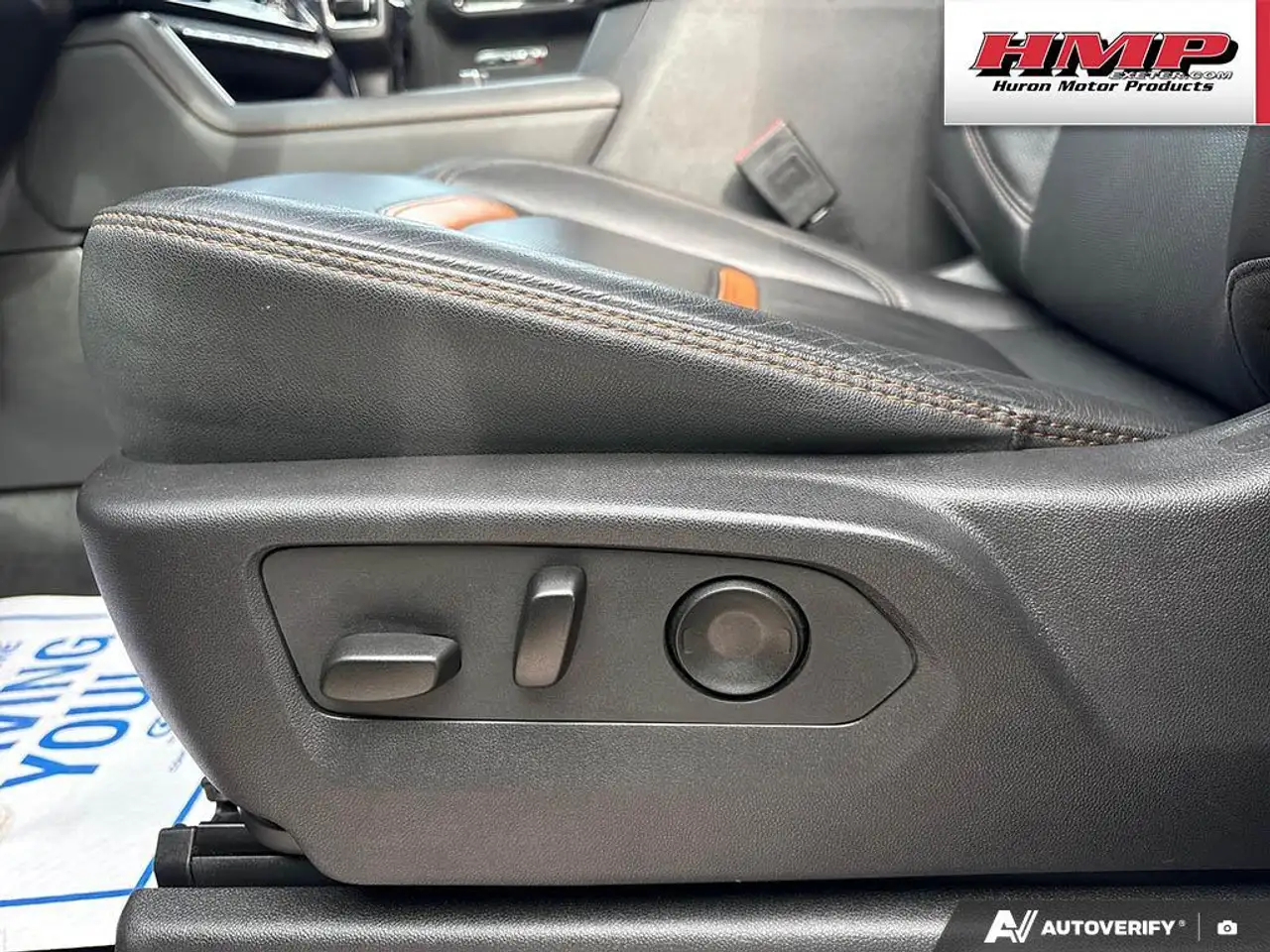GMC Sierra 1500 photo GMC Sierra 1500