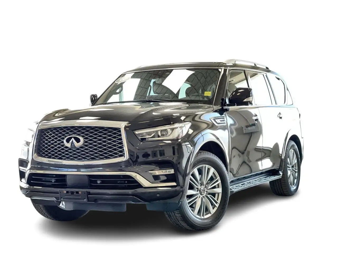 Infiniti QX80 снимка Infiniti QX80