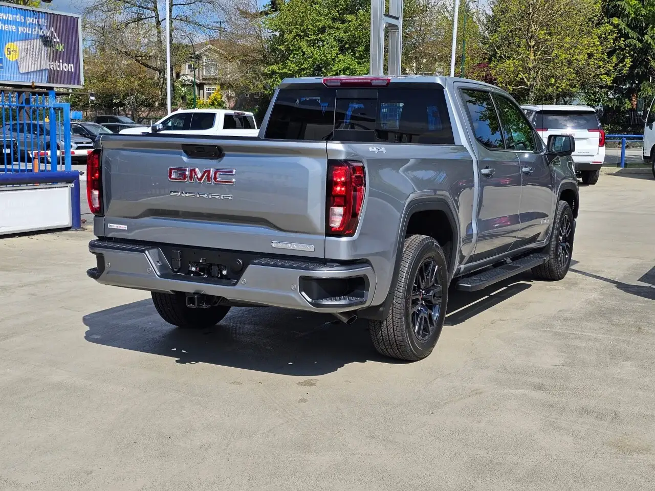 GMC Sierra 1500 fotografie GMC Sierra 1500