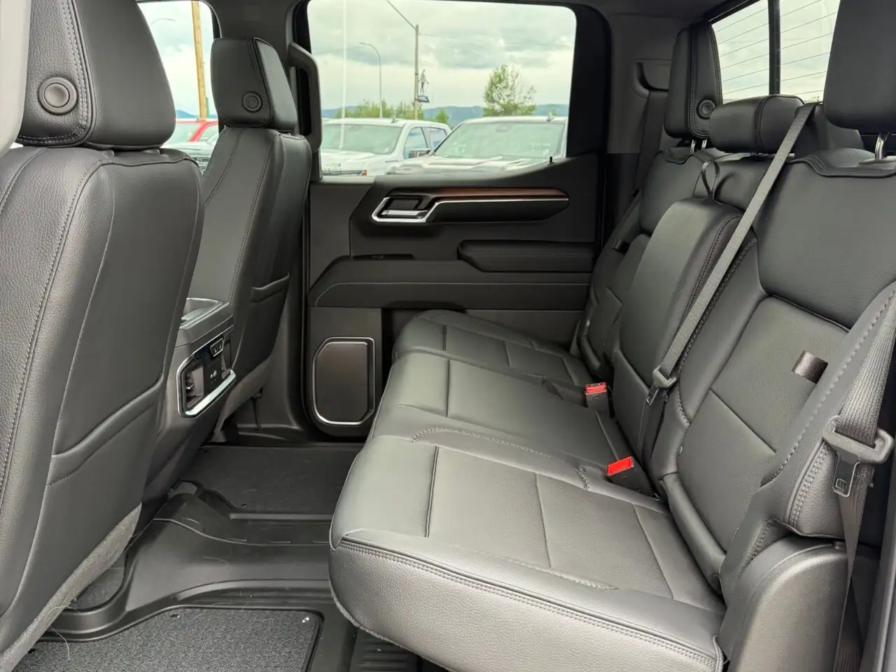 GMC Sierra 1500 photo GMC Sierra 1500