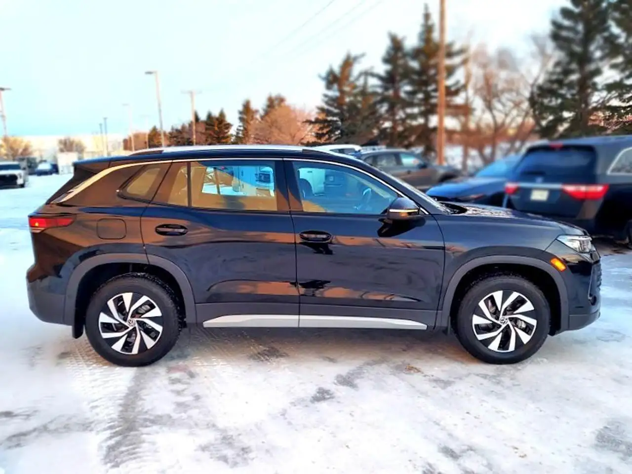 Volkswagen Tiguan снимка Volkswagen Tiguan