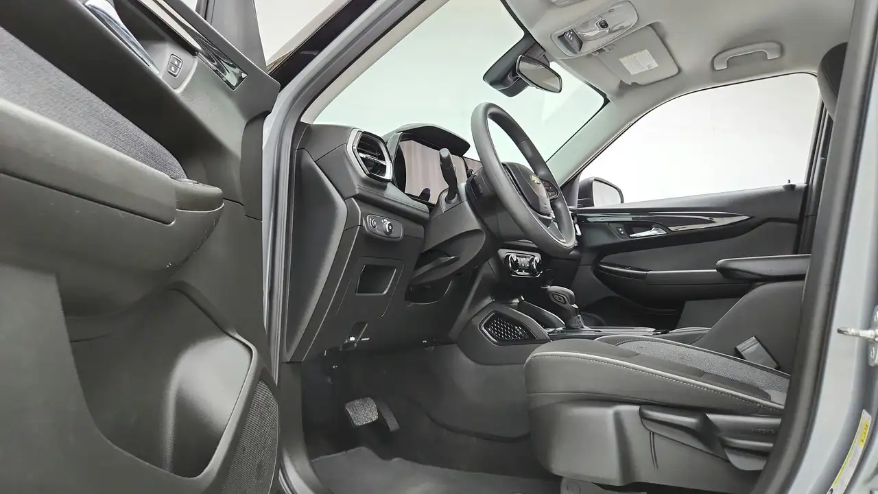 Chevrolet Trailblazer photo Chevrolet Trailblazer