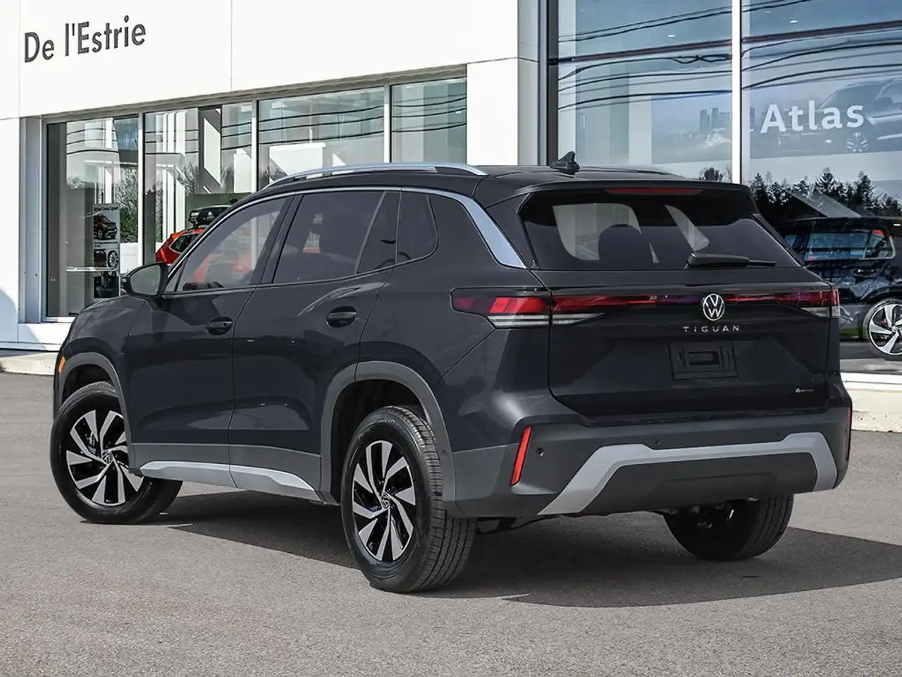 Volkswagen Tiguan снимка Volkswagen Tiguan