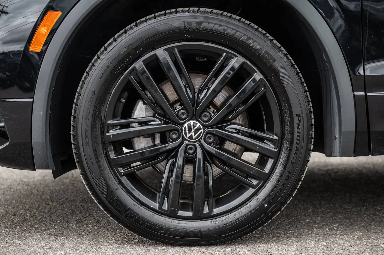 Volkswagen Tiguan снимка Volkswagen Tiguan