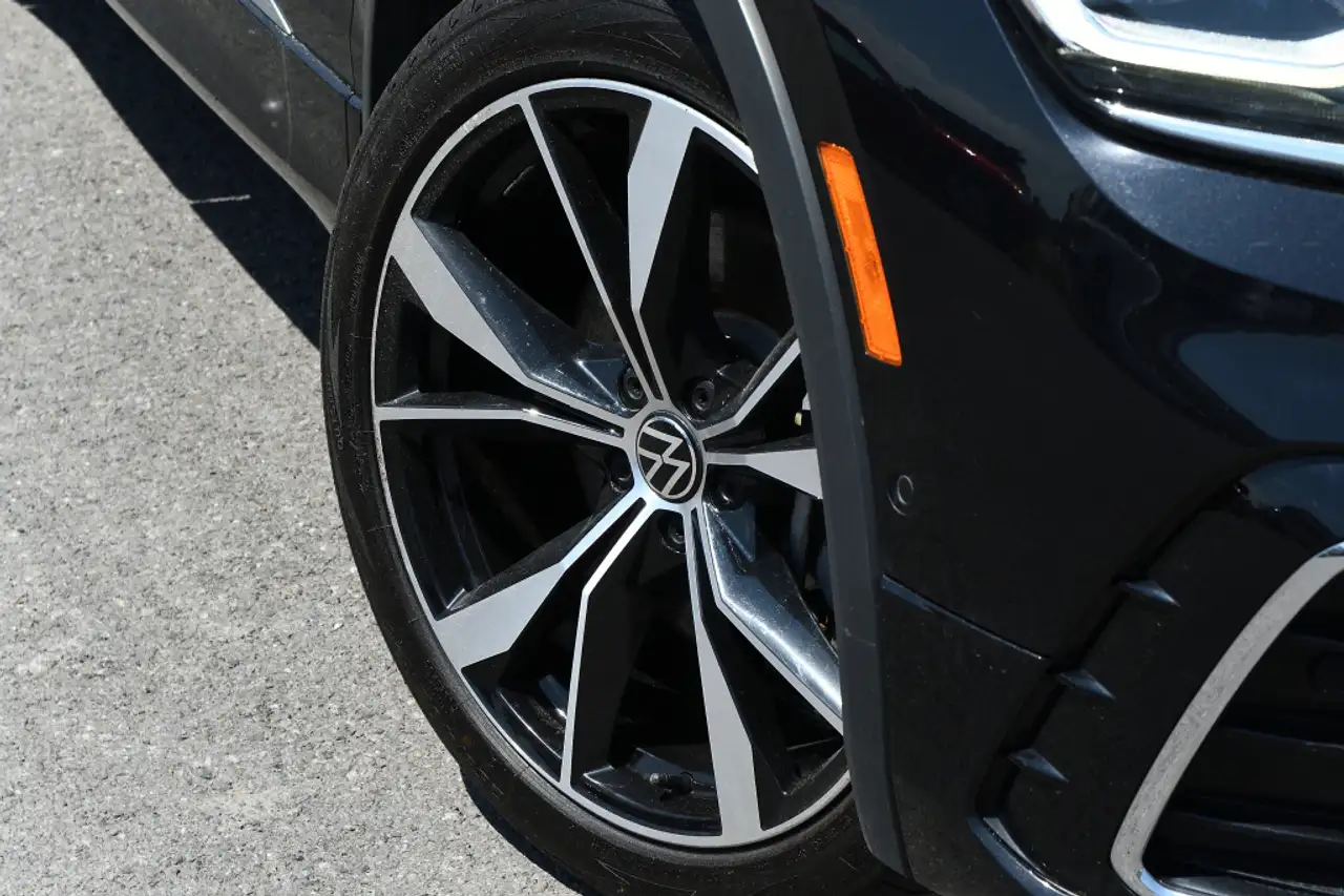 Volkswagen Tiguan снимка Volkswagen Tiguan