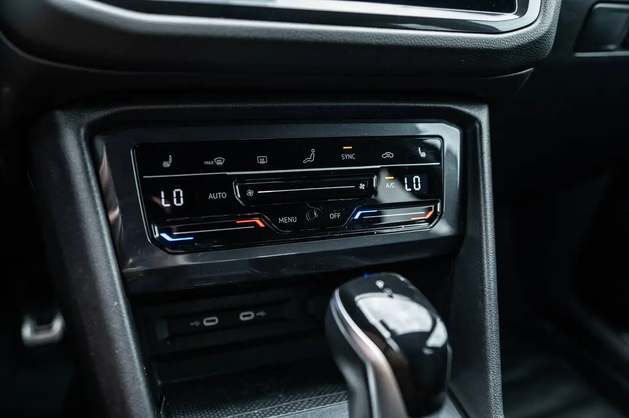 Volkswagen Tiguan снимка Volkswagen Tiguan