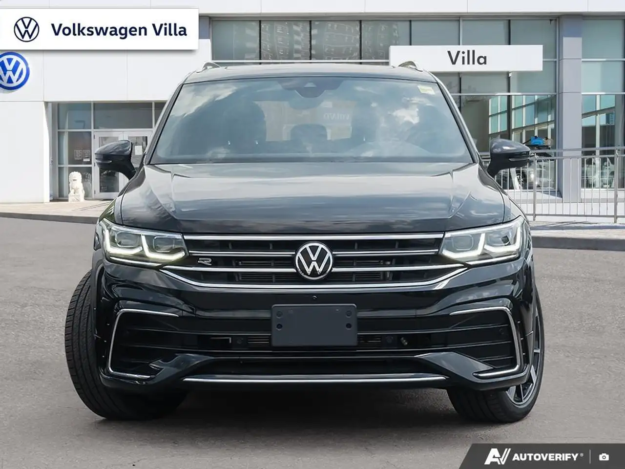 Volkswagen Tiguan снимка Volkswagen Tiguan