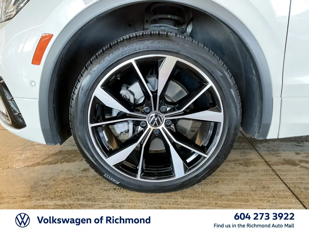 Volkswagen Tiguan снимка Volkswagen Tiguan