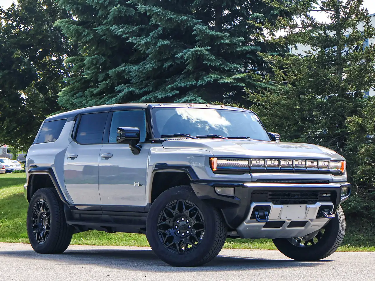 GMC HUMMER EV SUV снимка GMC HUMMER EV SUV