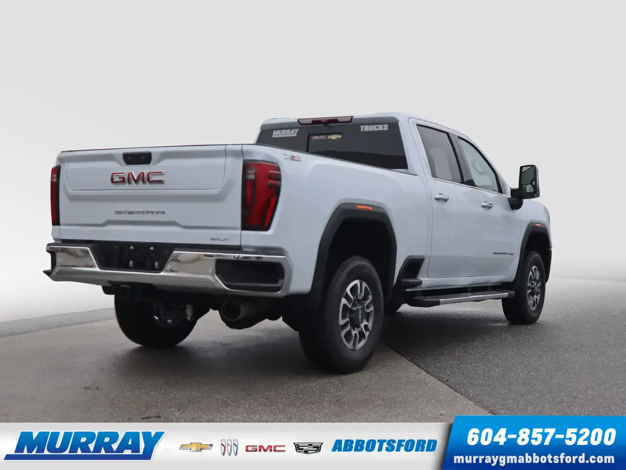 GMC Sierra 3500HD снимка GMC Sierra 3500HD