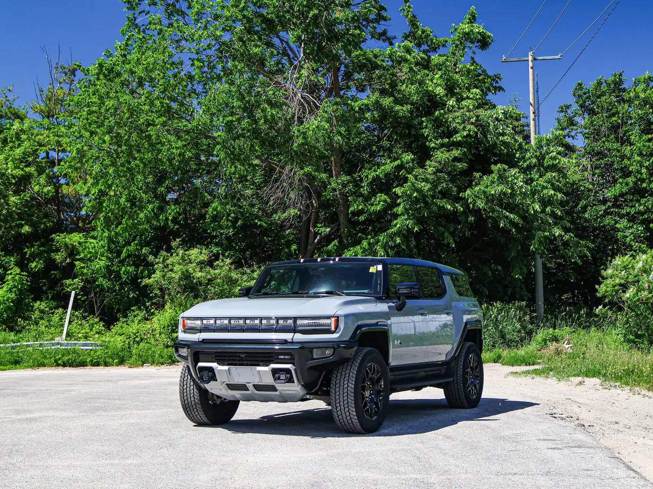 GMC HUMMER EV SUV снимка GMC HUMMER EV SUV