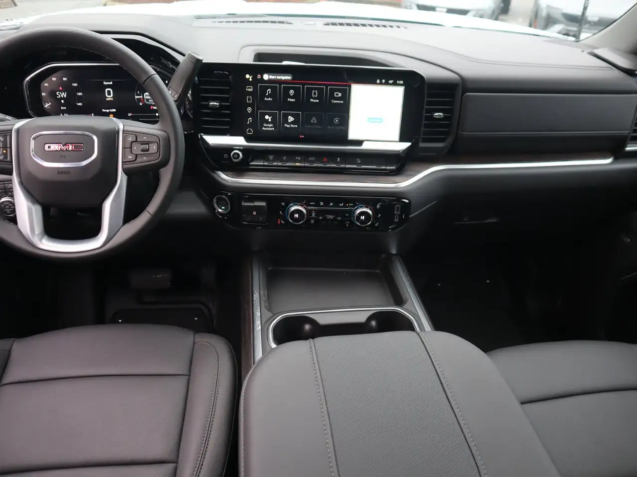 GMC Sierra 3500HD снимка GMC Sierra 3500HD