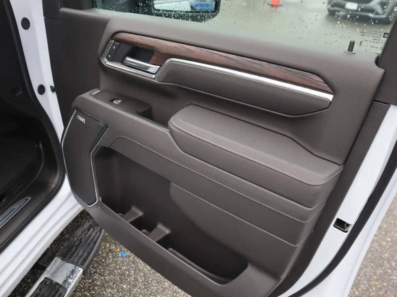 GMC Sierra 3500HD снимка GMC Sierra 3500HD