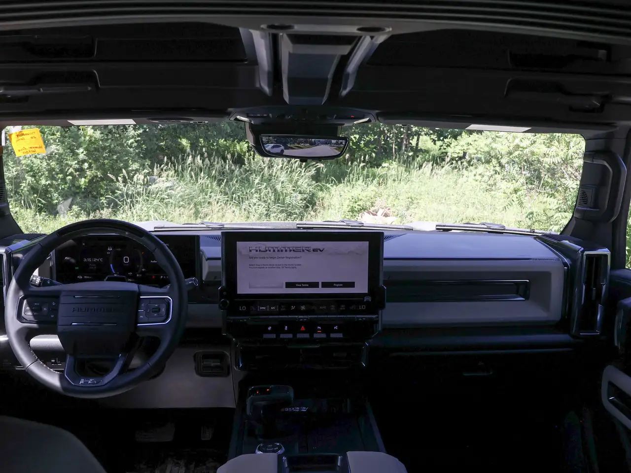 GMC HUMMER EV SUV снимка GMC HUMMER EV SUV