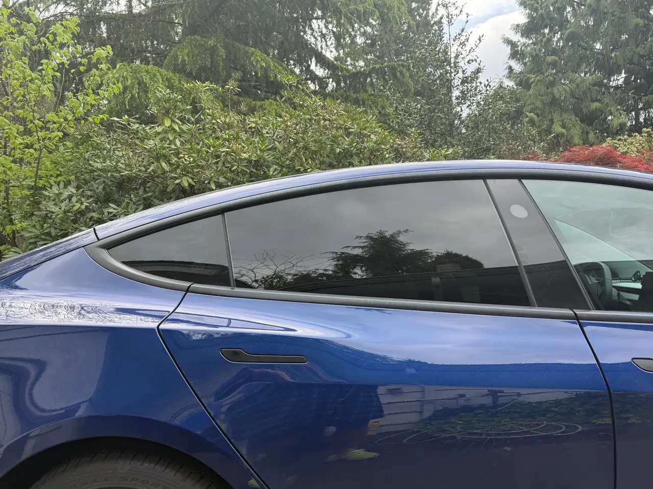 Tesla Model 3 photo Tesla Model 3