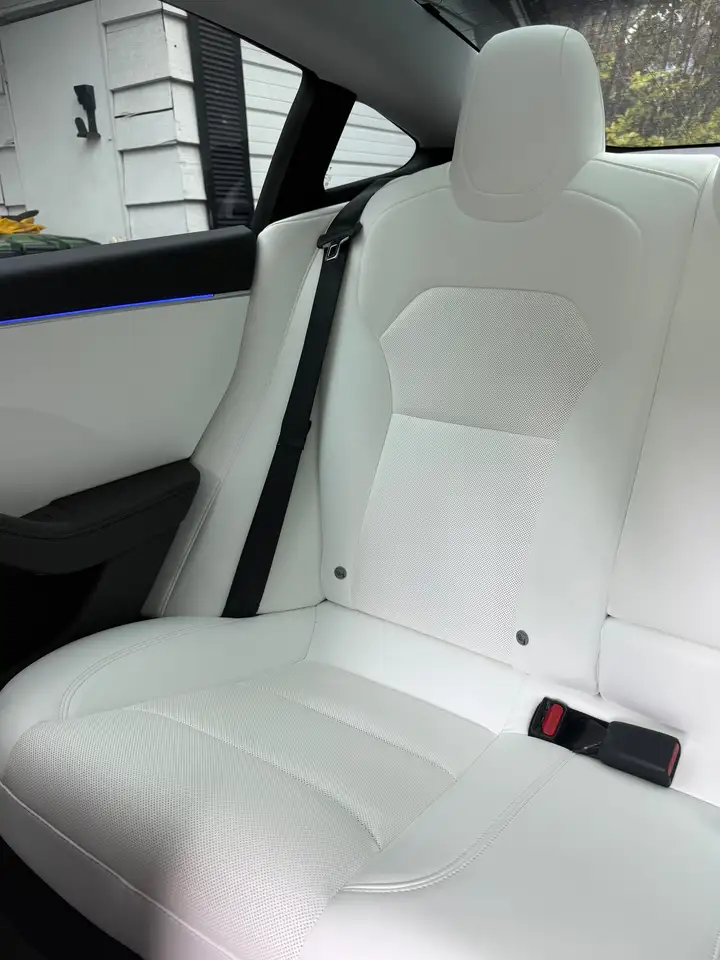 Tesla Model 3 photo Tesla Model 3