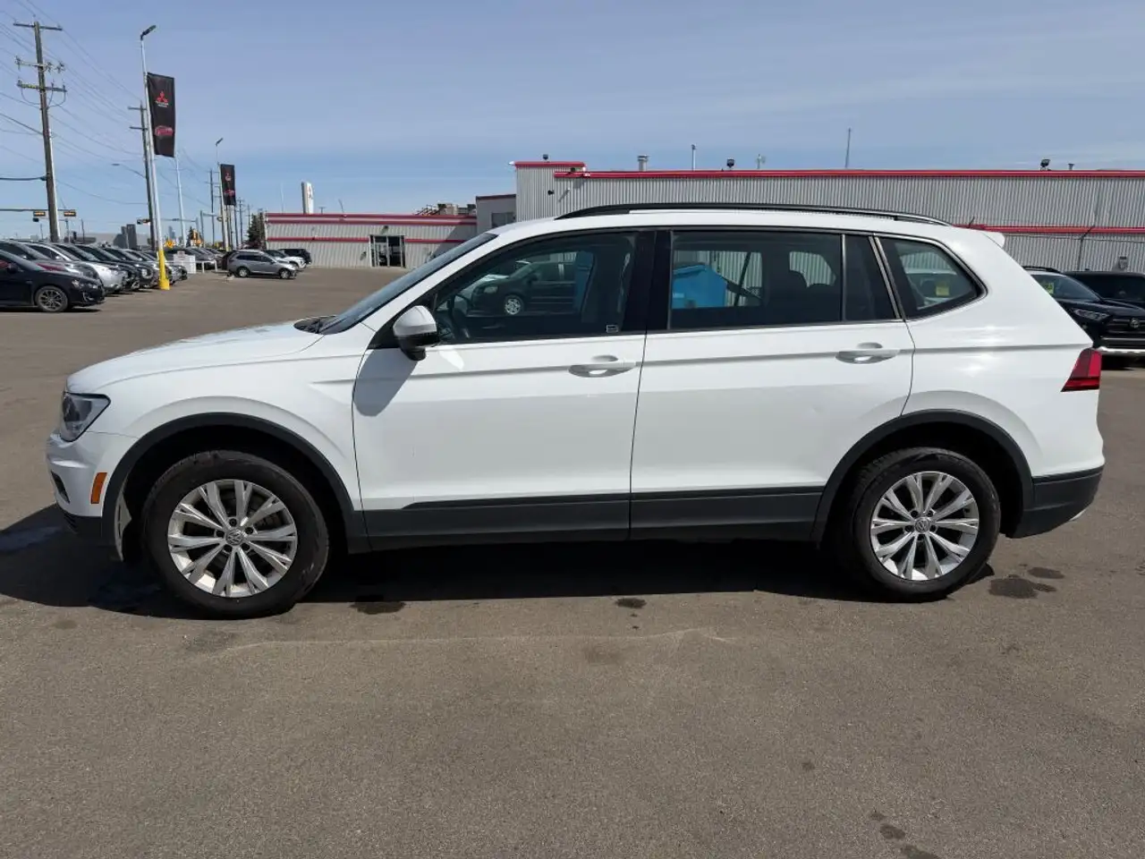 Volkswagen Tiguan снимка Volkswagen Tiguan