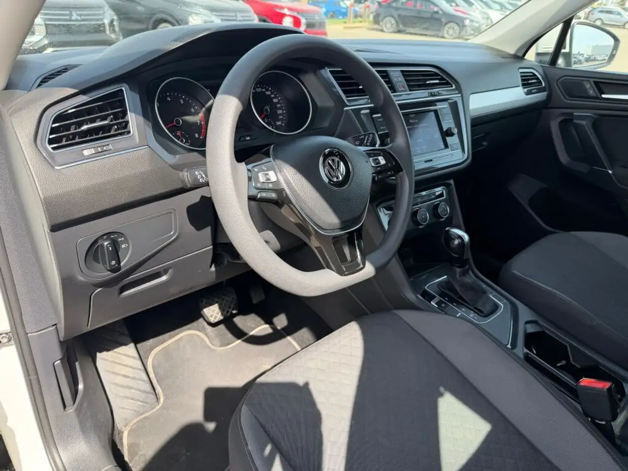 Volkswagen Tiguan снимка Volkswagen Tiguan