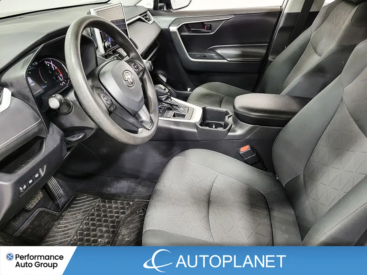 Toyota RAV 4 снимка Toyota RAV 4